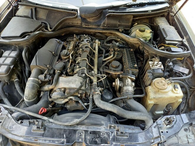 Mercedes E 270 2000, 765,000 km - 2.7 l - Bakı