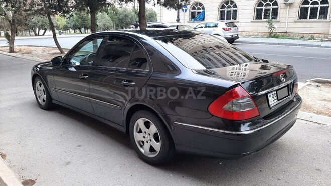 Mercedes E 220 2006, 238,000 km - 2.2 l - Bakı