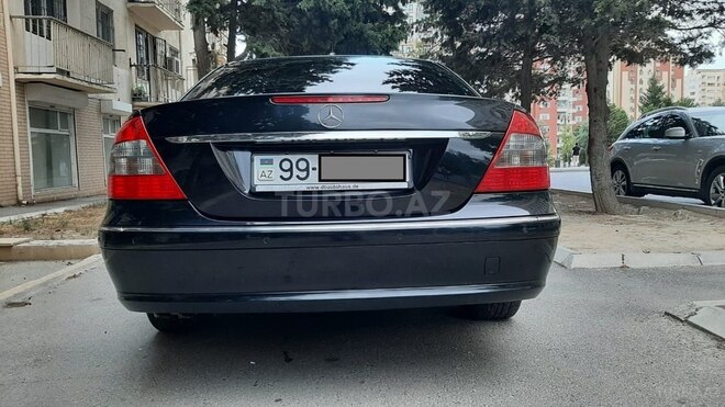 Mercedes E 220 2006, 238,000 km - 2.2 l - Bakı