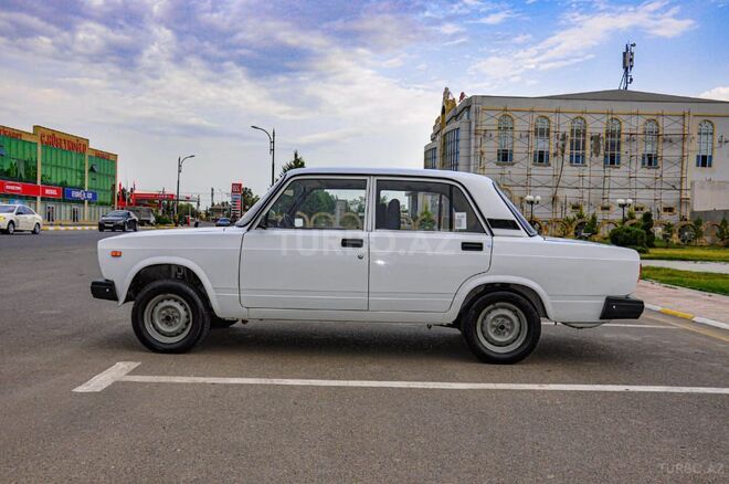 LADA (VAZ) 2107 2011, 90,854 km - 1.6 l - Saatlı