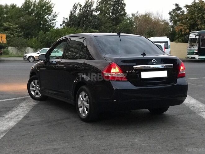 Nissan Tiida 2007, 190,000 km - 1.6 l - Bakı