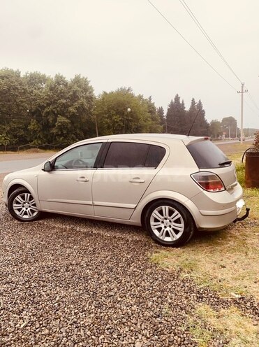 Opel Astra 2009, 260,000 km - 1.3 l - Bakı