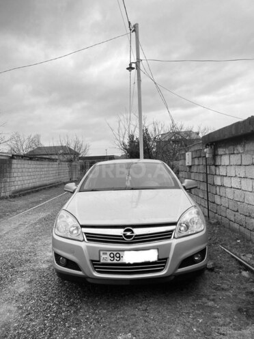 Opel Astra 2009, 260,000 km - 1.3 l - Bakı