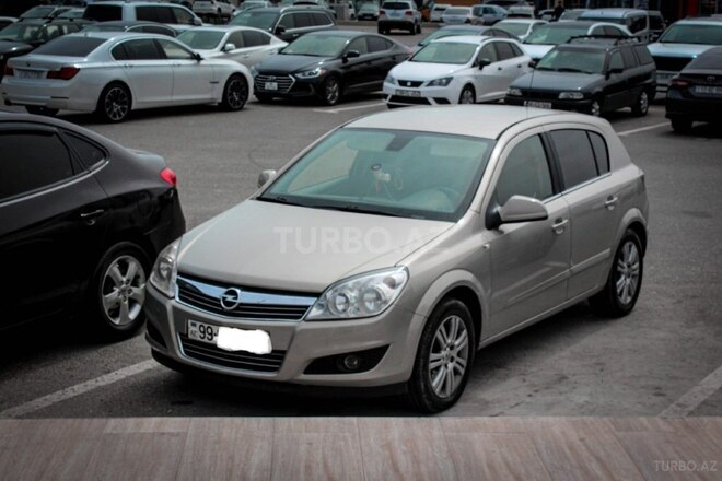 Opel Astra 2009, 260,000 km - 1.3 l - Bakı