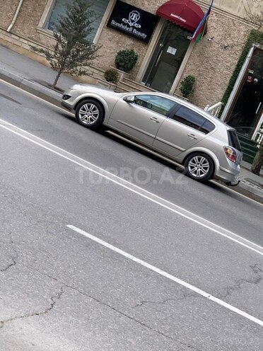 Opel Astra 2009, 260,000 km - 1.3 l - Bakı