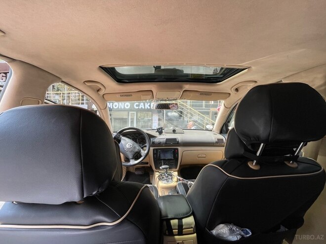 Volkswagen Passat 2003, 32,000 km - 1.8 l - Bakı