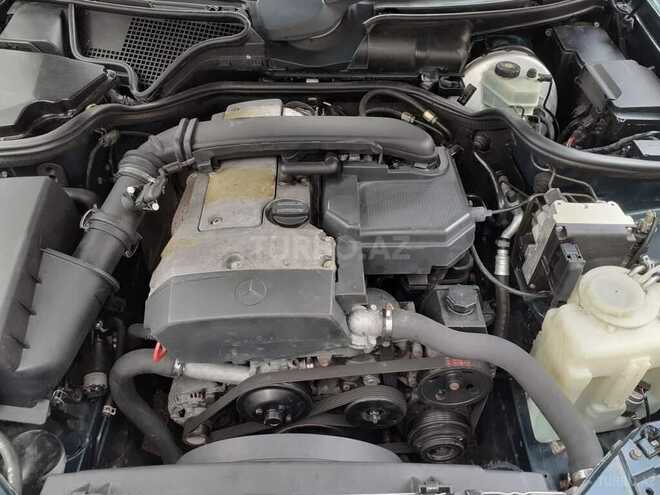 Mercedes E 230 1996, 380,000 km - 2.3 l - Qazax