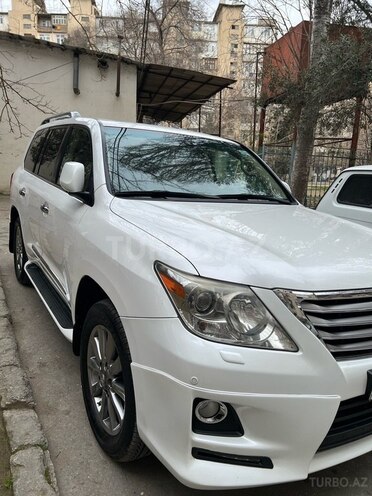 Lexus LX 570 2010, 125,000 km - 5.7 л - Bakı