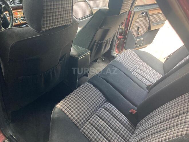 Mercedes E 200 1994, 380,000 km - 2.0 l - Bakı