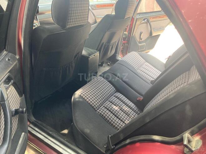 Mercedes E 200 1994, 380,000 km - 2.0 l - Bakı