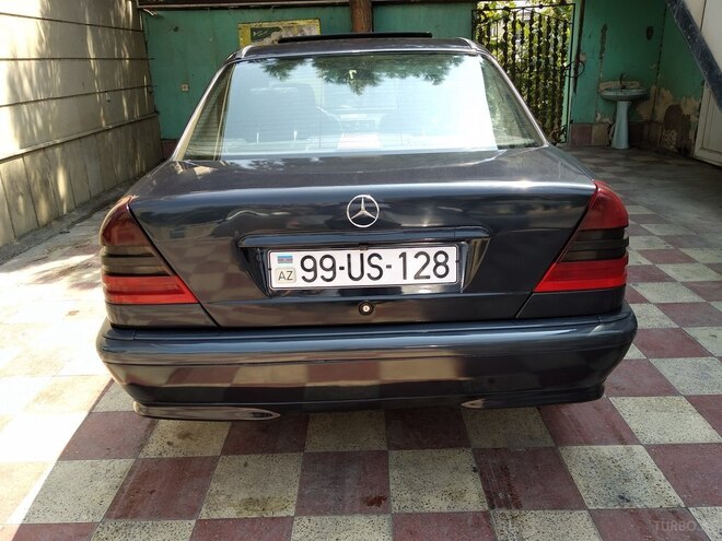 Mercedes C 180 1997, 335,000 km - 1.8 l - Bakı