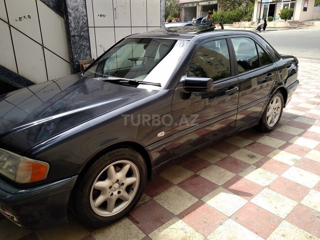 Mercedes C 180 1997, 335,000 km - 1.8 l - Bakı