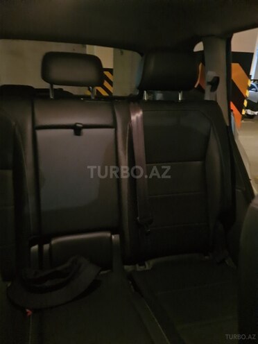 Volkswagen Tiguan 2018, 41,500 km - 2.0 l - Bakı