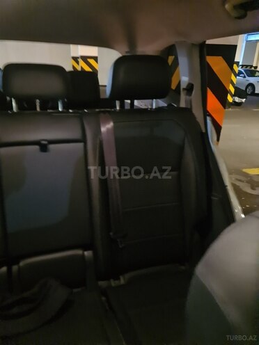 Volkswagen Tiguan 2018, 41,500 km - 2.0 l - Bakı
