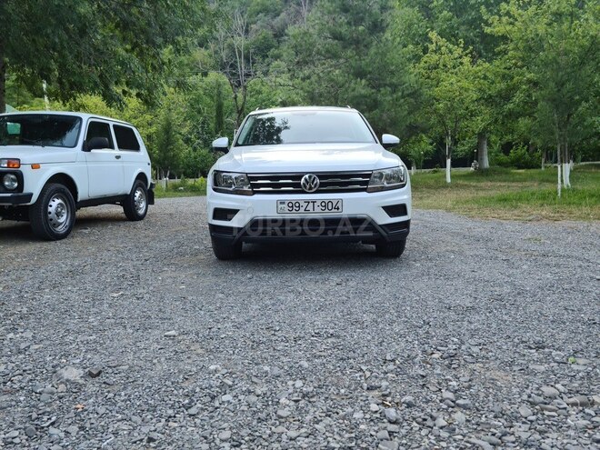 Volkswagen Tiguan 2018, 41,500 km - 2.0 l - Bakı