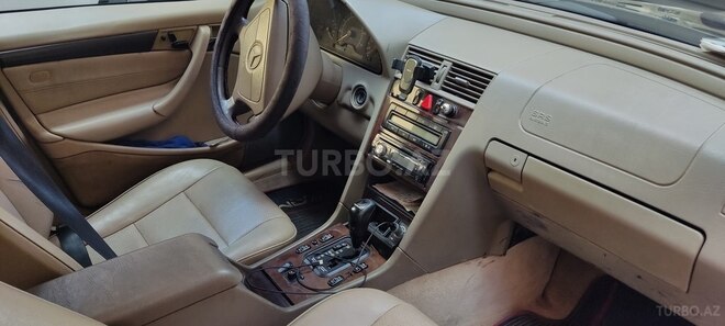 Mercedes C 230 1998, 265,000 km - 2.3 l - Bakı