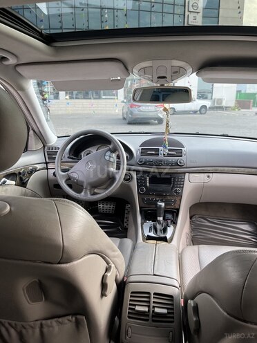 Mercedes E 240 2002, 240,000 km - 2.6 l - Bakı