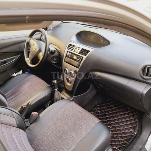 Toyota Yaris 2007, 400,000 km - 1.3 l - Bakı