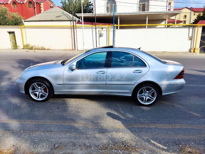 Mercedes C 240 2000, 281,000 km - 2.4 л - Bakı