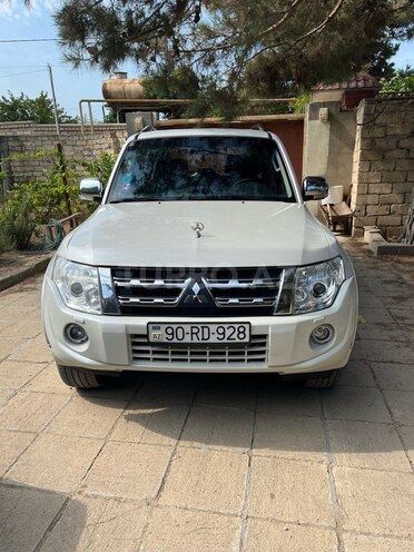 Mitsubishi Pajero 2012, 114,783 km - 3.5 l - Bakı