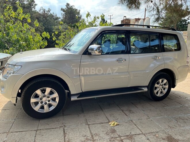 Mitsubishi Pajero 2012, 114,783 km - 3.5 l - Bakı