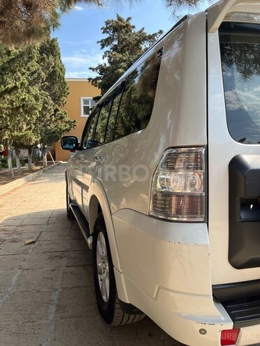 Mitsubishi Pajero 2012, 114,783 km - 3.5 l - Bakı