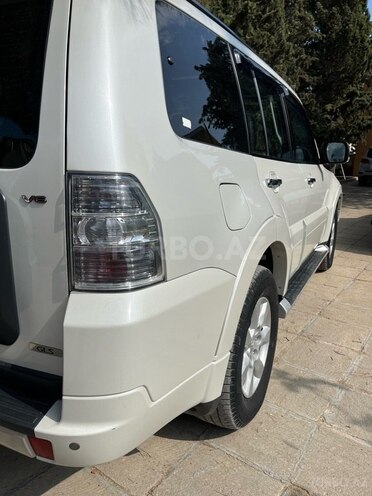 Mitsubishi Pajero 2012, 114,783 km - 3.5 l - Bakı