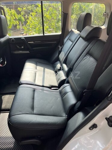 Mitsubishi Pajero 2012, 114,783 km - 3.5 l - Bakı