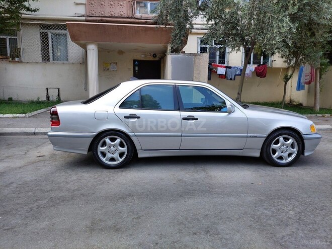 Mercedes C 230 2000, 361,000 km - 2.3 l - Bakı