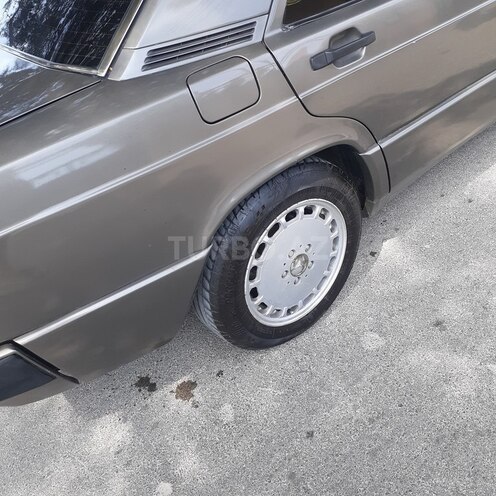 Mercedes 190 1991, 880,000 km - 2.0 л - Bakı