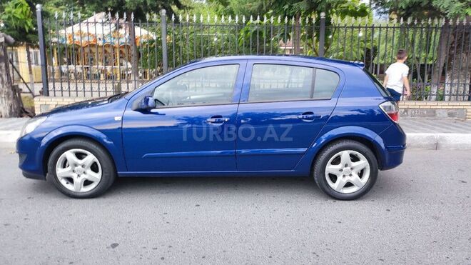 Opel Astra 2007, 191,250 km - 1.4 l - Şəki