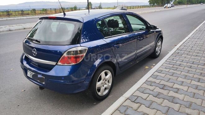 Opel Astra 2007, 191,250 km - 1.4 l - Şəki