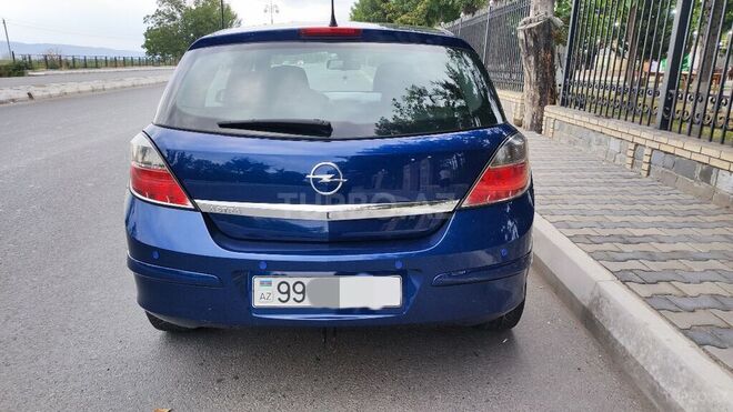 Opel Astra 2007, 191,250 km - 1.4 l - Şəki