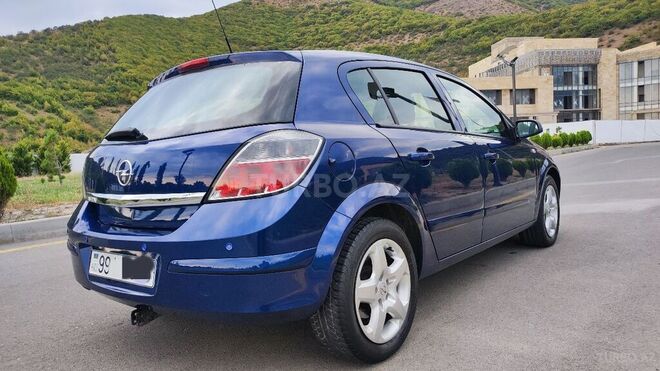 Opel Astra 2007, 191,250 km - 1.4 l - Şəki