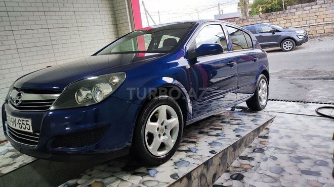 Opel Astra 2007, 191,250 km - 1.4 l - Şəki