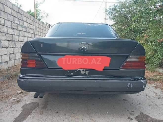 Mercedes E 300 1993, 568,000 km - 3.0 л - Bakı