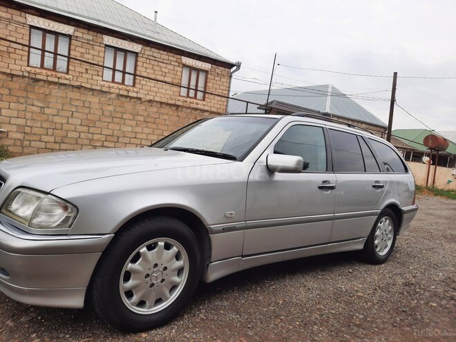 Mercedes C 230 1999, 350,000 km - 2.3 л - Qazax