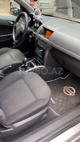 Opel Astra 2004, 229,000 km - 1.4 l - Bakı
