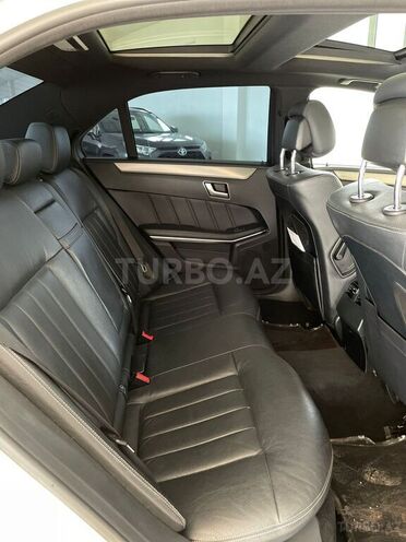 Mercedes E 220 2013, 202,978 km - 2.2 l - Bakı