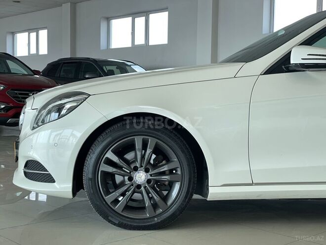 Mercedes E 220 2013, 202,978 km - 2.2 l - Bakı
