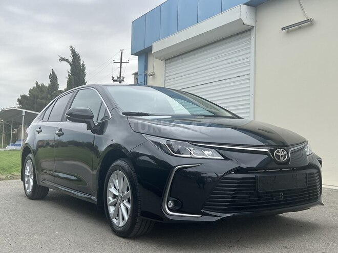 Toyota Corolla 2022, 1,400 km - 1.5 l - Bakı