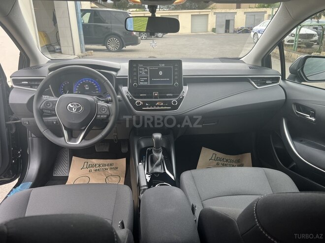 Toyota Corolla 2022, 1,400 km - 1.5 l - Bakı