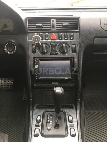 Mercedes C 220 1999, 350,000 km - 2.2 l - Bakı