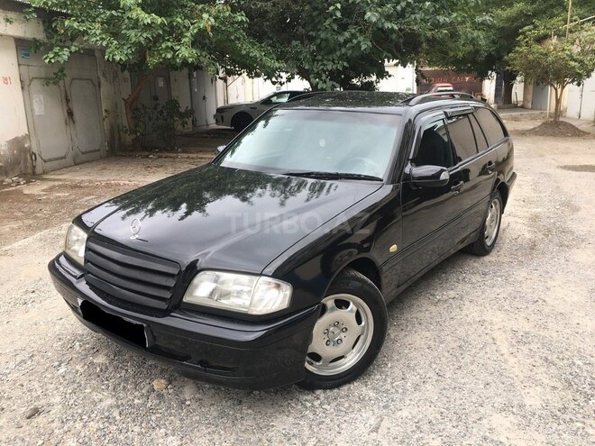 Mercedes C 220 1999, 350,000 km - 2.2 l - Bakı