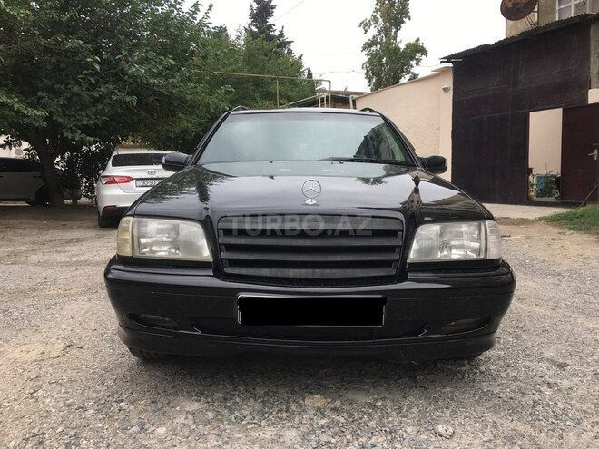 Mercedes C 220 1999, 350,000 km - 2.2 l - Bakı
