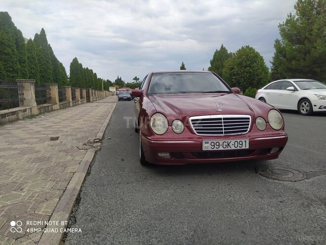 Mercedes E 280 2001, 415,000 km - 2.8 l - Zaqatala