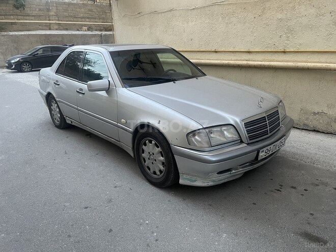 Mercedes C 220 1998, 300,000 km - 2.2 l - Xırdalan