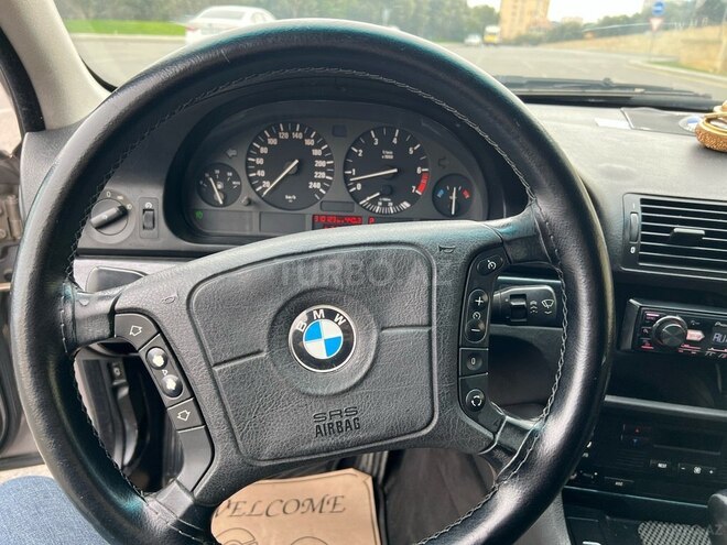 BMW 523 1996, 317,000 km - 2.5 l - Bakı