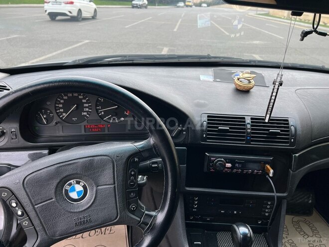 BMW 523 1996, 317,000 km - 2.5 l - Bakı