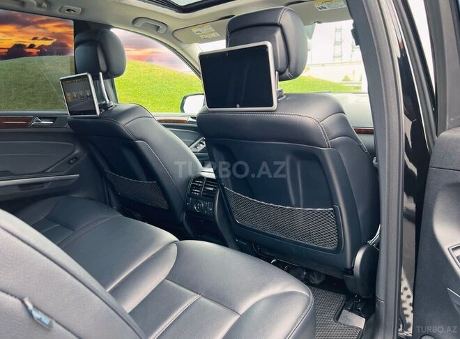 Mercedes GL 500 2010, 132,500 km - 5.0 l - Bakı
